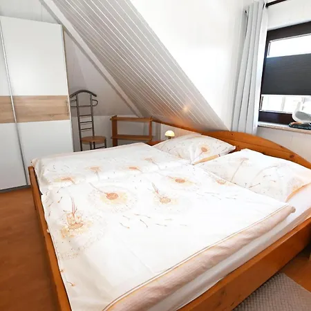Apartment Haus-Lily-Nr-03 *