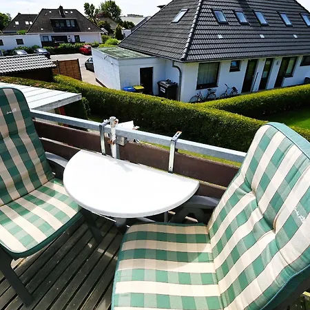 Haus-Lily-Nr-03 Apartment